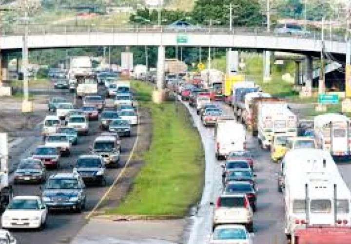 Autopista Arraiján- La Chorrera.