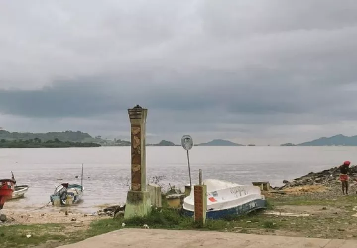 Las autoridades desde horas tempranas de este miércoles inspeccionan las comunidades de Puerto Caimito,  Playa Leona, La Ensenada y sus alrededores.