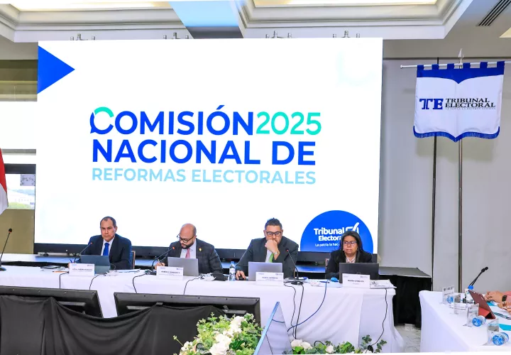 Comisión de reformas electorales.