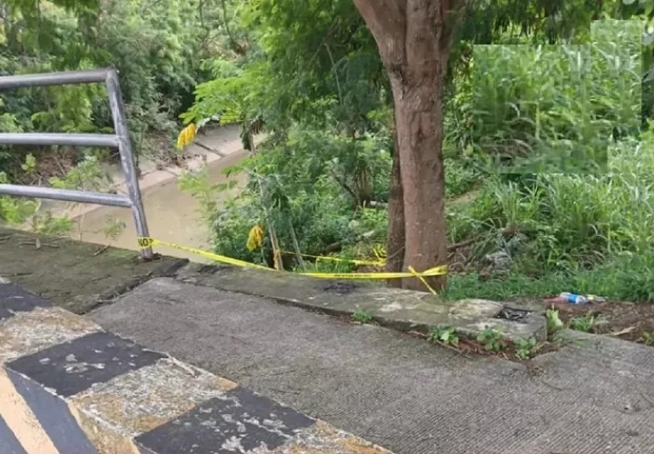 Área en donde fue encontrada la víctima en Curundú.  /  Foto: grupoelite507