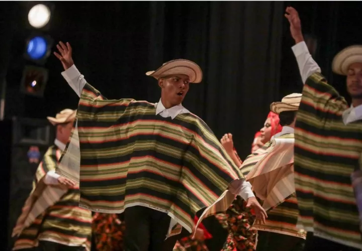 En el “Día Mundial del Folklore”, Panamá rindió homenaje a Dora Pérez de Zárate. Foto: Cortesía 