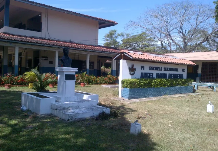 Colegio Ángel María Herrera.