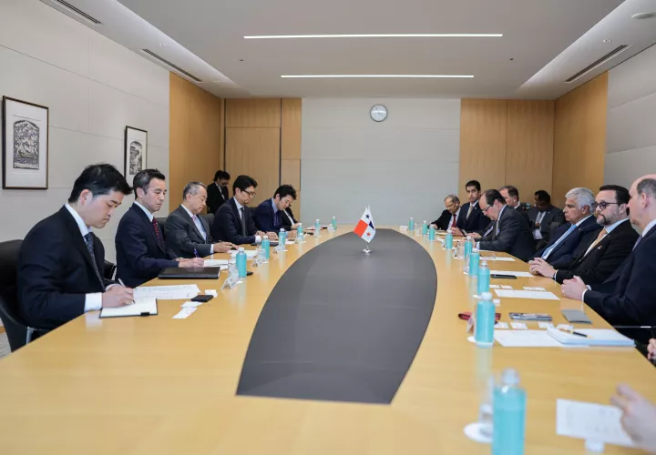 Reunión entre las partes.