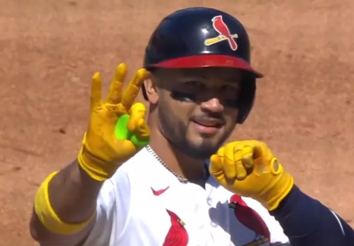 Iván Herrera, jugador de los Cardenales de San Luis. 