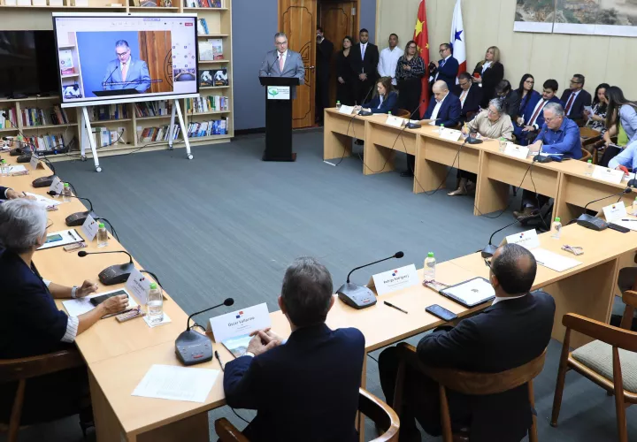 Reunión entre funcionarios de ambos países.