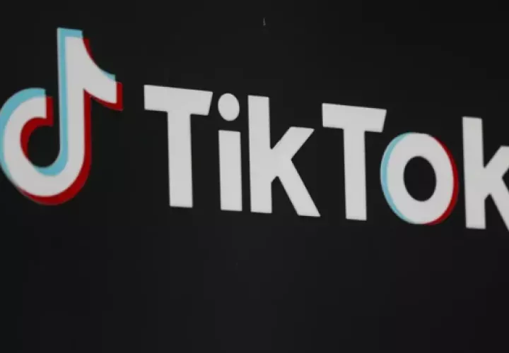 El logo de TikTok en una fotografía de archivo. Foto: EFE
