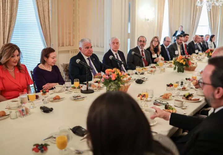 Intervención del presidente Mulino durante el encuentro.