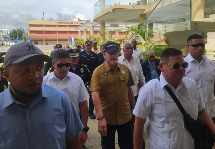 El ministro de Seguridad, Frank Ábrego calificó el encuentro como una jornada exitosa donde se compartió con los ediles.   /  Foto: Diómedes Sánchez