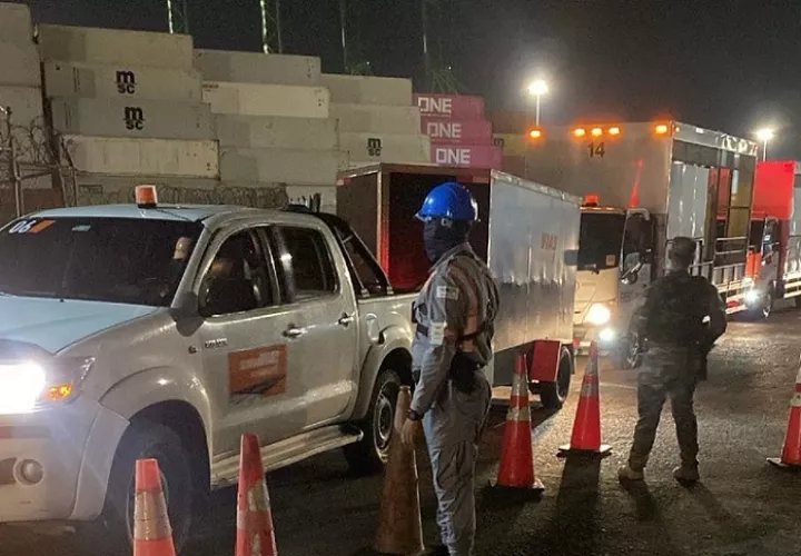 Entre estos puntos estratégicos se incluyen el Colón Container Terminal (CCT), Panamá Ports Company y Manzanillo International Terminal (MIT).  /  Foto: Diómedes Sánchez