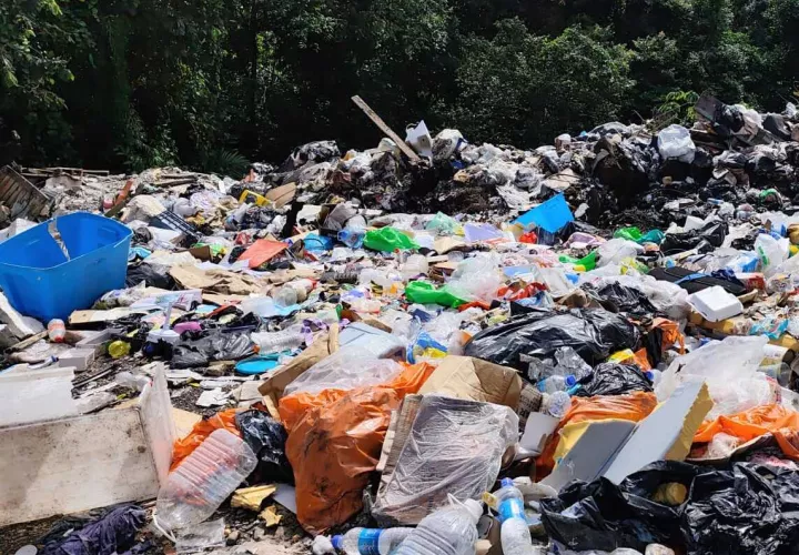 Vertedero clandestino.