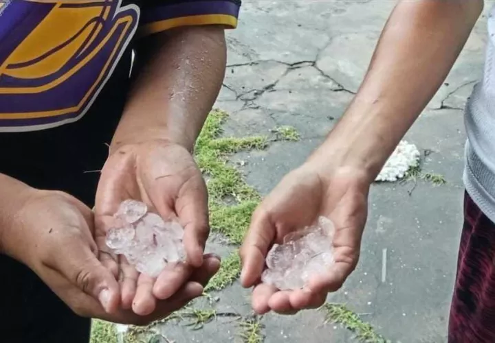 Videos y fotos circulan por redes sociales.