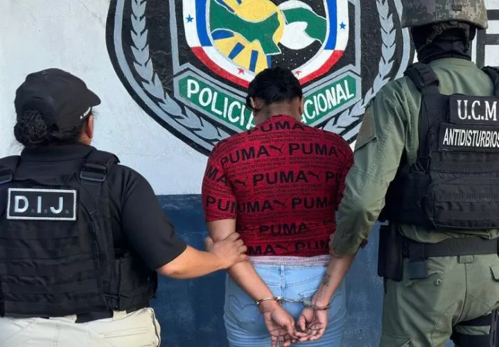 Una del grupo de cancheras.