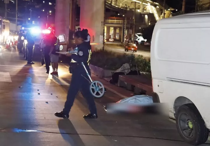 La víctima falleció de forma instantánea.  /  Foto: Alexander Santamaría