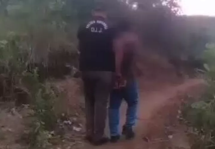 El sospechoso tras las rejas.