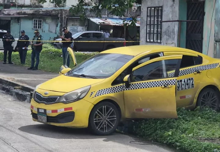 El hombre murió en el hospital de Colón.  /  Foto: Diómedes Sánchez