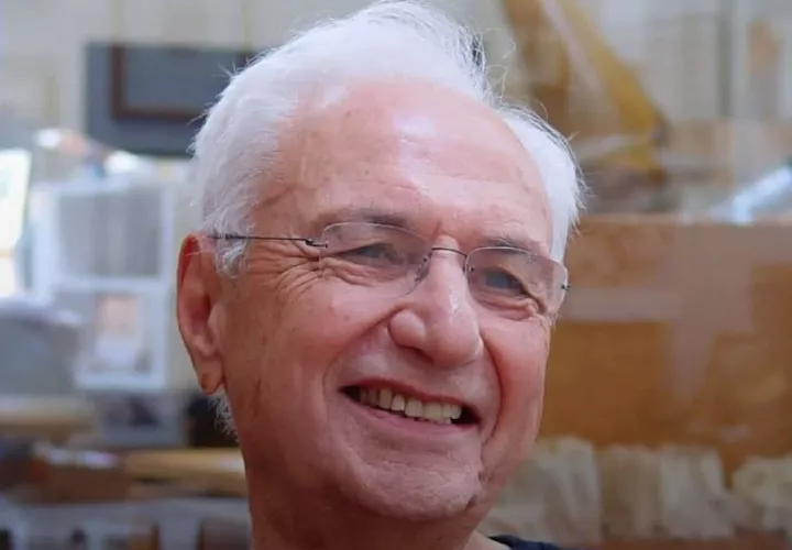 El arquitecto canadiense-estadounidense Frank Gehry. Foto: @biomuseo