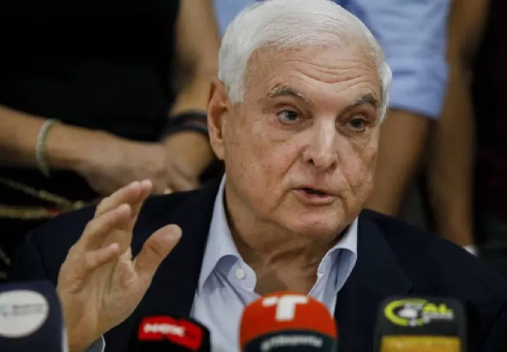 Expresidente Martinelli cuestiona estructura mediática y recuerda impacto de Panama Papers