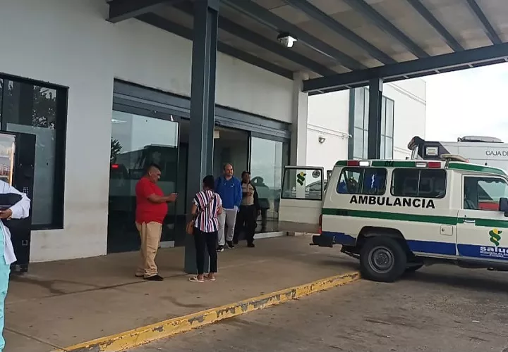 Las autoridades sanitarias reiteraron el llamado a la población a no bajar la guardia, seguir las recomendaciones oficiales y acudir a los centros de salud más cercanos en caso de presentar síntomas. Foto. Melquíades Vásquez