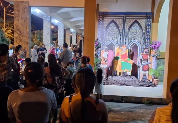 Se han presentado varios proyectos navideños. Thays Domónguez