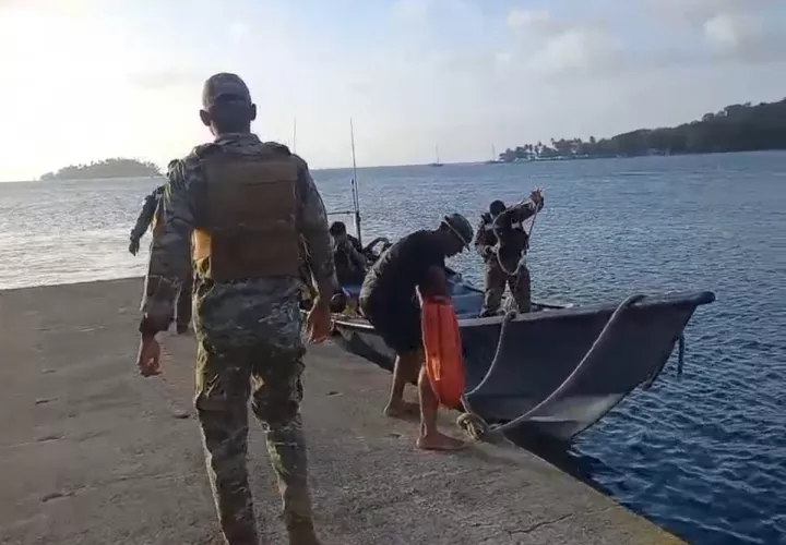 Naufragio de migrantes en Costa Arriba de Colón deja un muerto y varios lesionados.