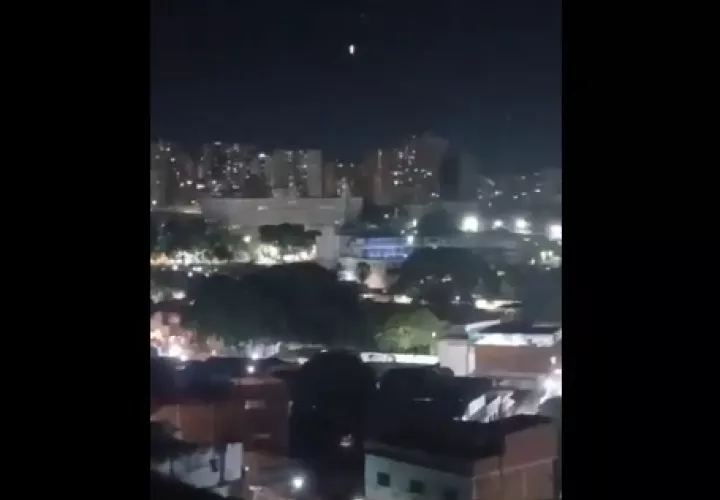Tensión en Caracas: Disparos, drones y confusión cerca de Miraflores
