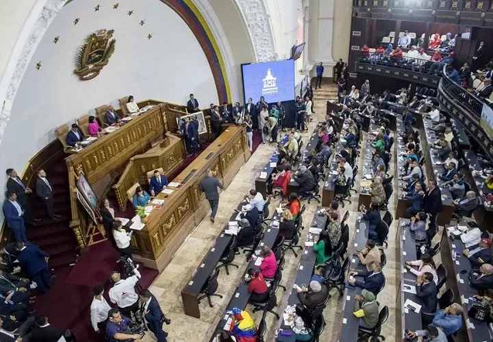 Jorge Rodríguez asegura que la medida de liberación de los presos políticos es inmediata. Foto. EFE
