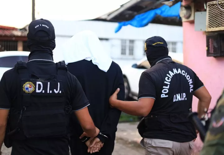 Entre los aprehendidos figura Alias "Pocho", presunto cabecilla de la pandilla autodenominada "La Comisión LC6".  /  Foto: PN