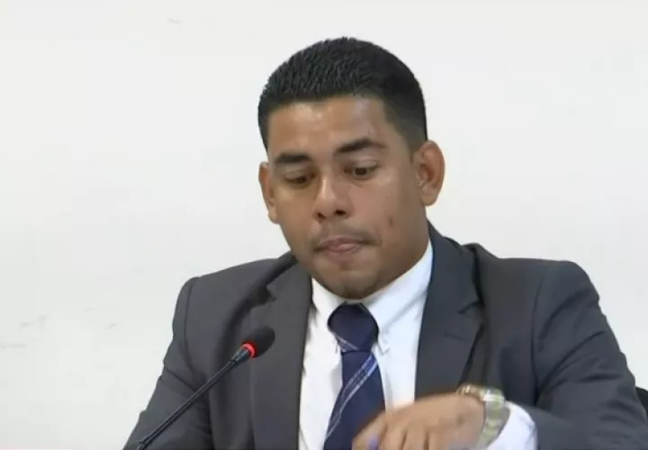  representante del corregimiento de Belisario Porras, Javier Valverde.