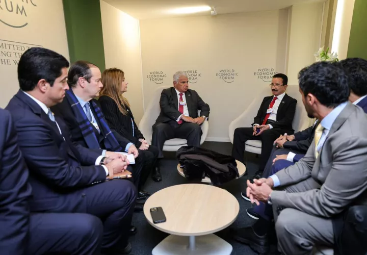 Mulino sostuvo una reunión con Ahmed bin Sulayem, presidente de DP World, uno de los mayores operadores portuarios del mundo.