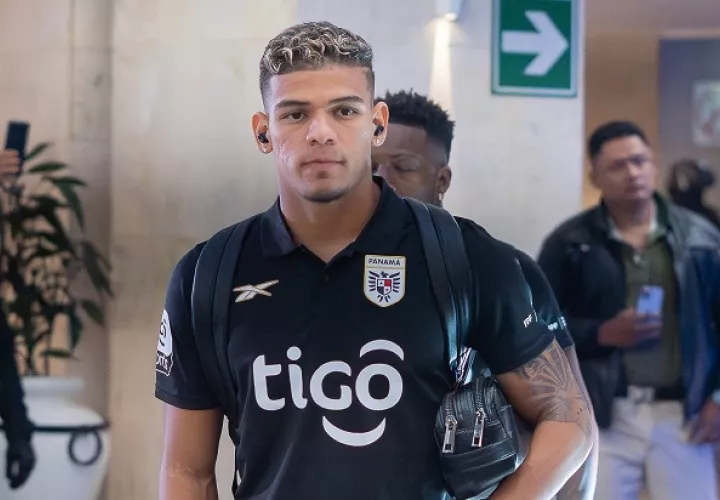 El volante Edward Cedeño formó parte del proceso de Panamá que clasificó al Mundial 2026. Foto: FPF