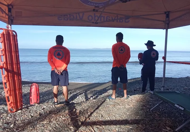 Se le solicita a los bañistas visitar las playas que estén vigiladas. Foto. Cortesía