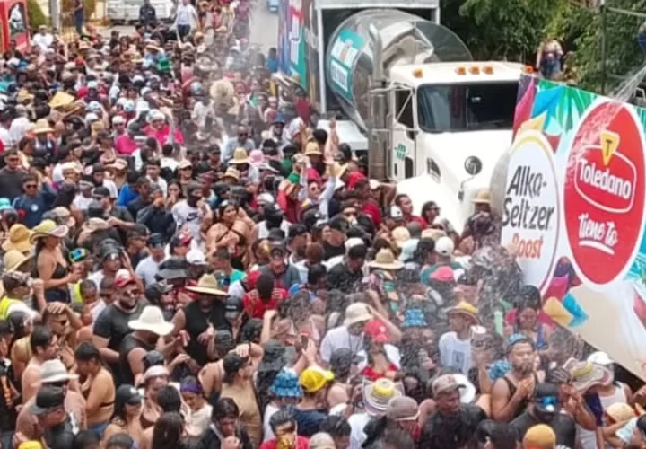 Se ha restringido el ingreso de cortauñas, limas de uñas e incluso a mujeres con uñas largas acrílicas, como parte de las medidas preventivas.