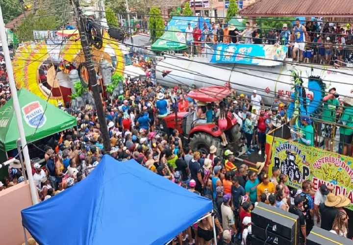Las autoridades locales resaltaron el buen comportamiento de los asistentes y el desarrollo ordenado de las actividades, lo que permitió que la jornada transcurriera con normalidad. Foto. Thays Dominguez