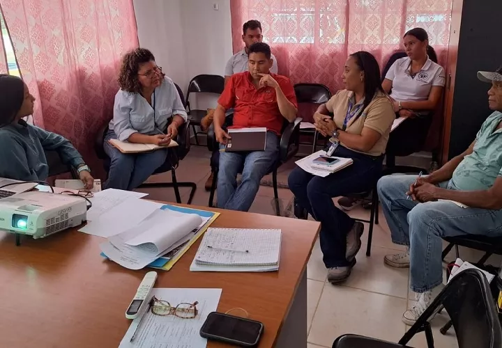 El proyecto tiene como propósito actualizar conocimientos y sensibilizar a las comunidades de la cuenca sobre la importancia del bambú como generador de servicios ecosistémicos. Foto. Cortesía