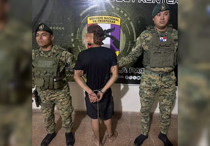 Es extranjero es requiero en Costa Rica por robo.  /  Foto: Senafront