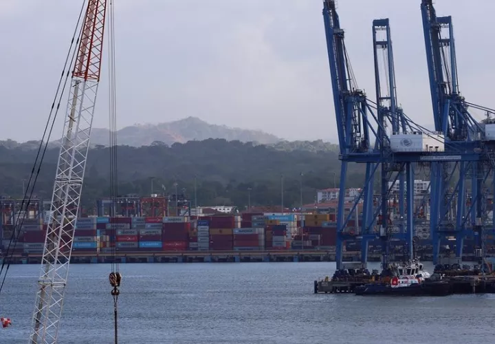 La disputa se produce además en medio de tensiones geopolíticas en torno al Canal de Panamá.  /  Foto: EFE