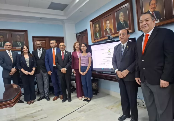 Con este paso, la casa de estudios abre una nueva etapa en la emisión de títulos académicos.