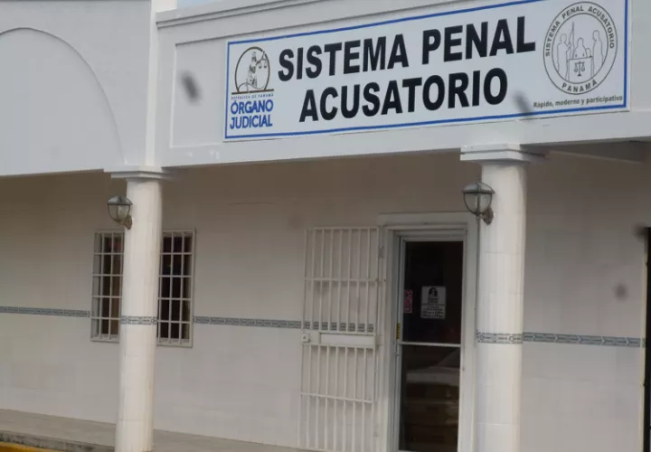 El individuo fue puesto a órdenes de un juez de garantías del Sistema Penal Acusatorio de Santiago.