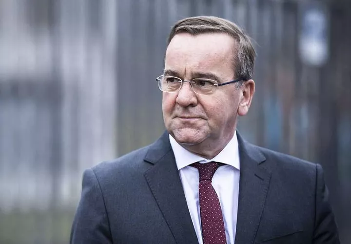 El ministro de Defensa de Alemania Boris Pistorius, dijo que sustituirán al HMS Dragon con nuestra fragata Sajonia”.