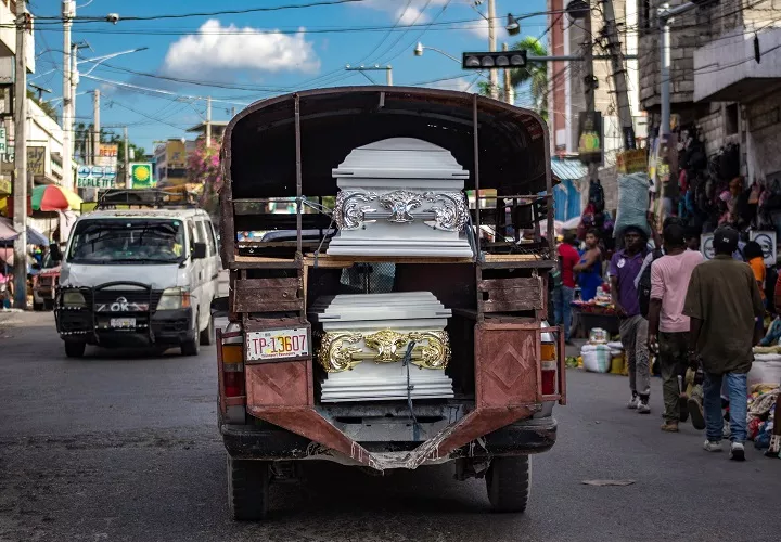 En las últimas horas organizaciones no gubernamentales y las embajadas de Estados Unidos y Francia expresaron su condena y repudio a este ataque. Foto. EFE