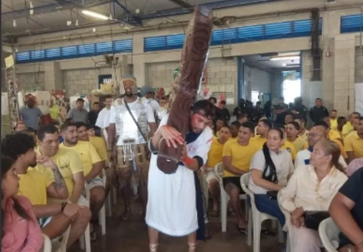 Esta actividad forma parte del proceso de resocialización del sistema penitenciario, donde el arte, la cultura y la fe sirven como herramientas para impulsar cambios personales y disciplina dentro del penal.