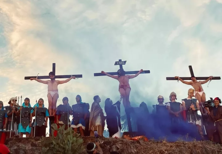 Esta actividad volvió a reunir a actores del propio pueblo, quienes, sin recibir remuneración. 