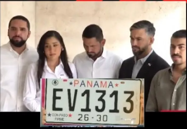 “Los panameños no tienen la obligación de financiar mensajes políticos”, indicaron los diputados. 