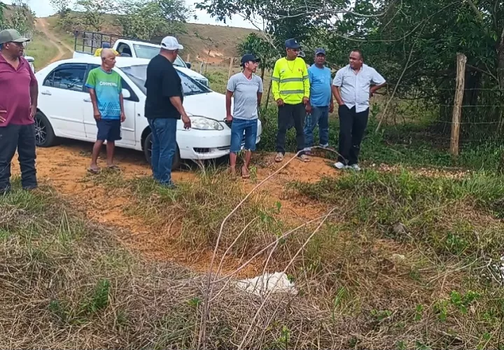 Las pesquisas deben incluir la revisión de planos y registros del Instituto Geográfico Nacional “Tommy Guardia”, a fin de determinar si existieron alteraciones o eliminación de indicativos que históricamente han identificado el paso utilizado por la comunidad. Foto. Melquiades Vásquez