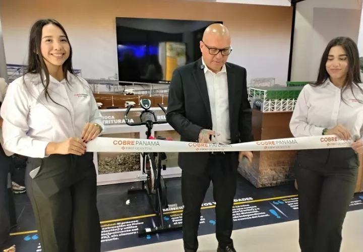 Cobre Panamá abre un espacio de interacción en la Feria de Azuero. /Foto: Thays Domínguez