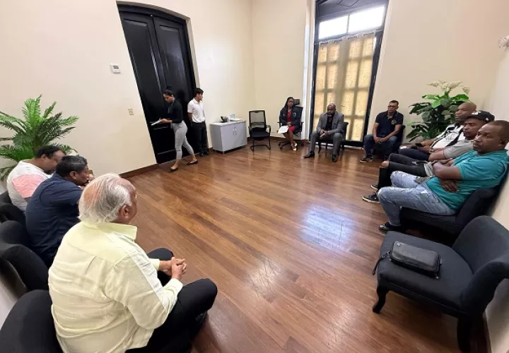 los transportistas señalaron que mantendrán sus gestiones para que se revise la aplicación de estas medidas.  / foto: Diómedes Sánchez.