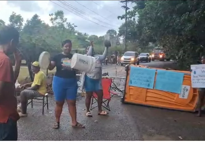Los manifestantes exigen una pronta respuesta por parte de la Junta Comunal o del alcalde de Santa Isabel.