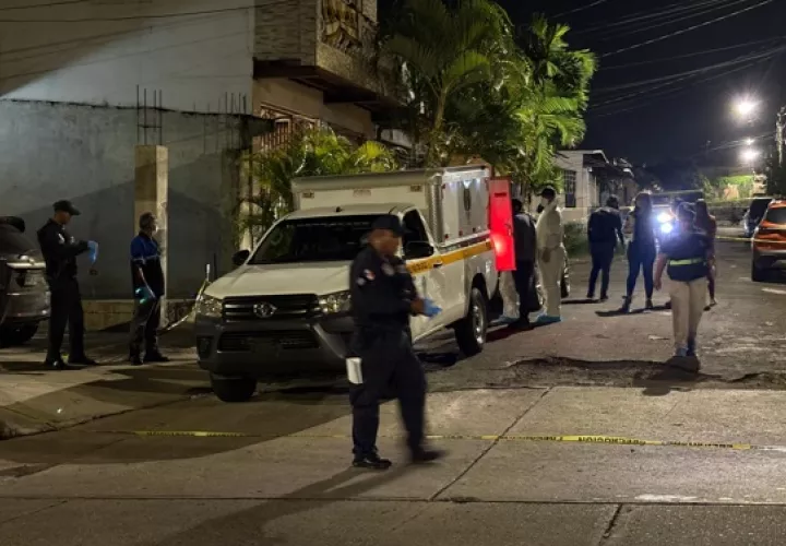 Un hombre fue asesinado dentro de una casa en medio de una lluvia de balas. Foto: Alexander Santamaría 