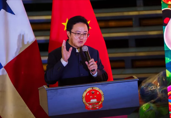 Durante la inauguración, el encargado de Negocios a.i. de la Embajada de China en Panamá, Huang Zhiwei, destacó los vínculos históricos, culturales y económicos entre ambas naciones.