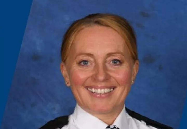 En un comunicado, la subcomisaria de la Policía de Escocia, Catriona Paton, afirmó: "Quiero enviar un claro mensaje de apoyo a todas nuestras comunidades: no hay lugar para el racismo ni el odio religioso. Foto. Policía Escocia